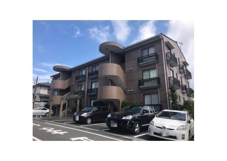 クレスト白鳥の外観