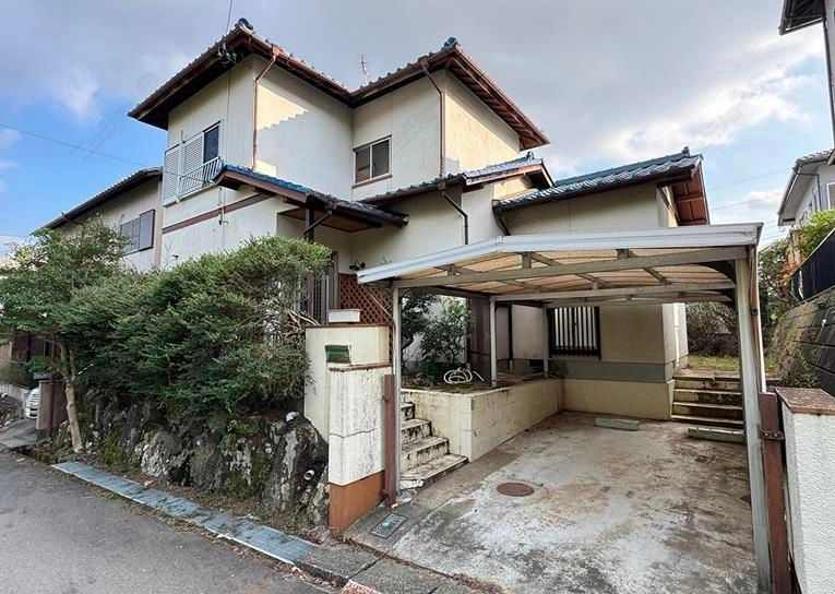 ソラーナつつじが丘の外観