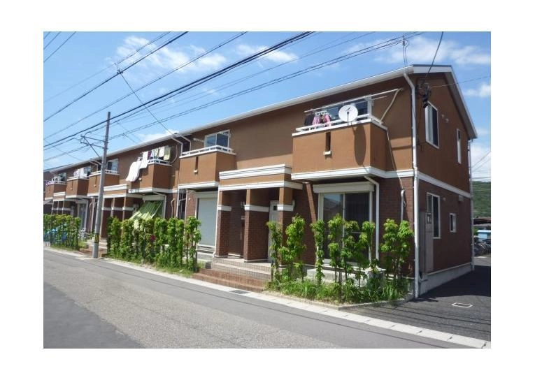 カー サグランデ鵜沼C棟の外観