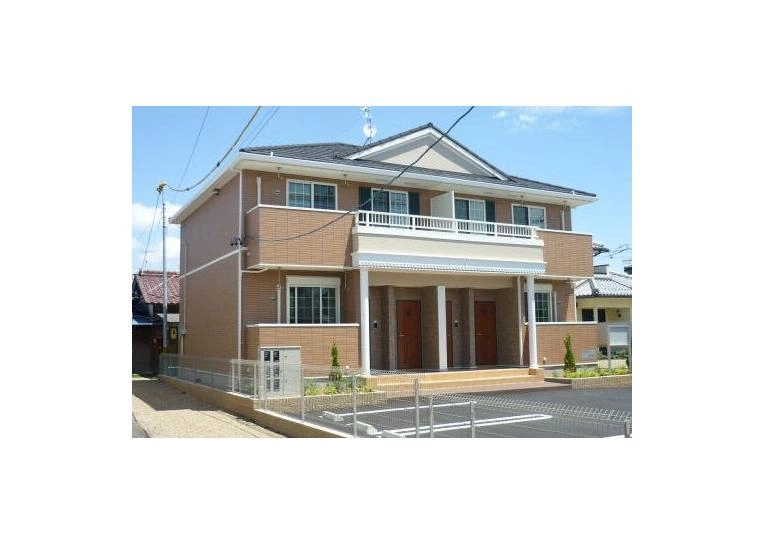 エレガンシアの外観