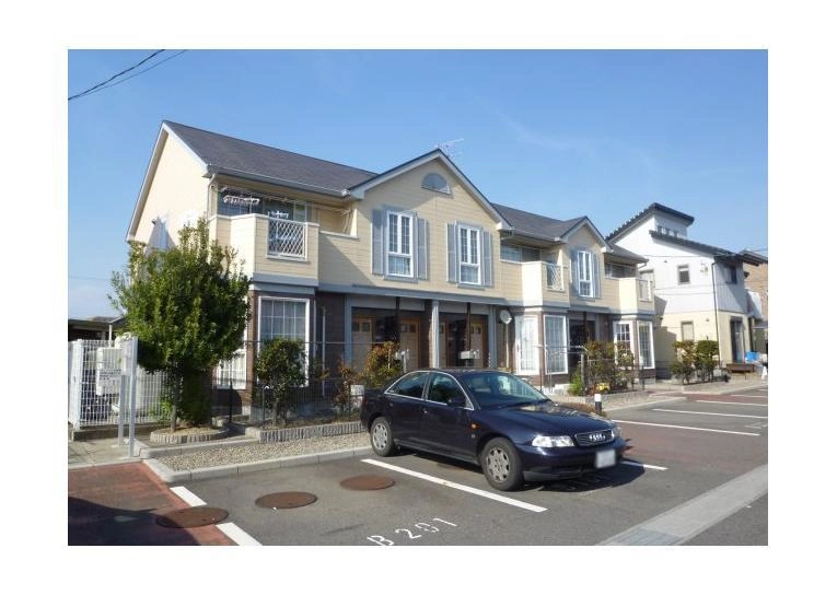 ニュークレストールかかみ野　Ｂの外観