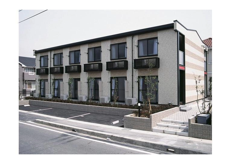 レオパレスエクレール　石浜の外観