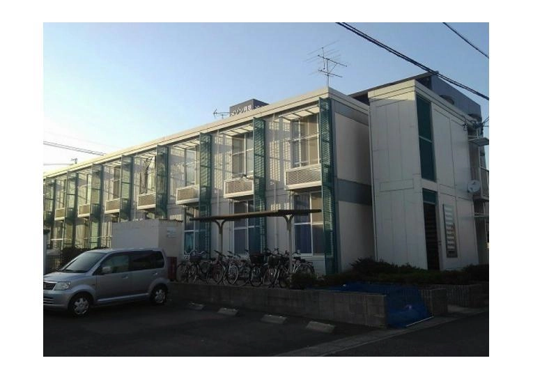 レオパレスＡＫＡＮＥの外観