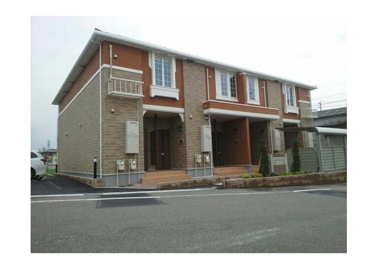 メイ クラールの外観