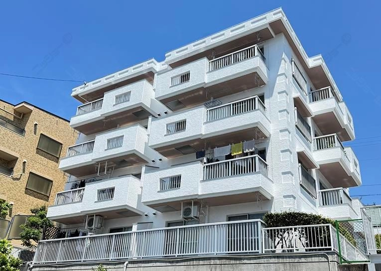 池洞マンション　北棟の外観