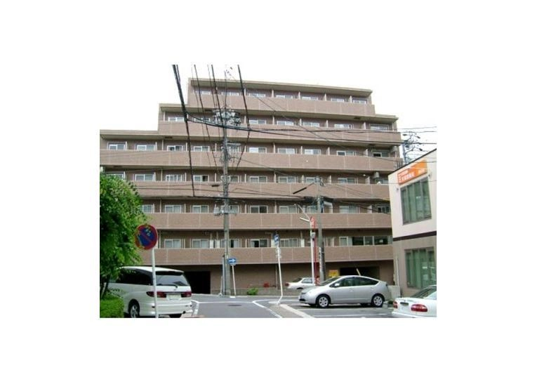 ドーミー東山公園の外観