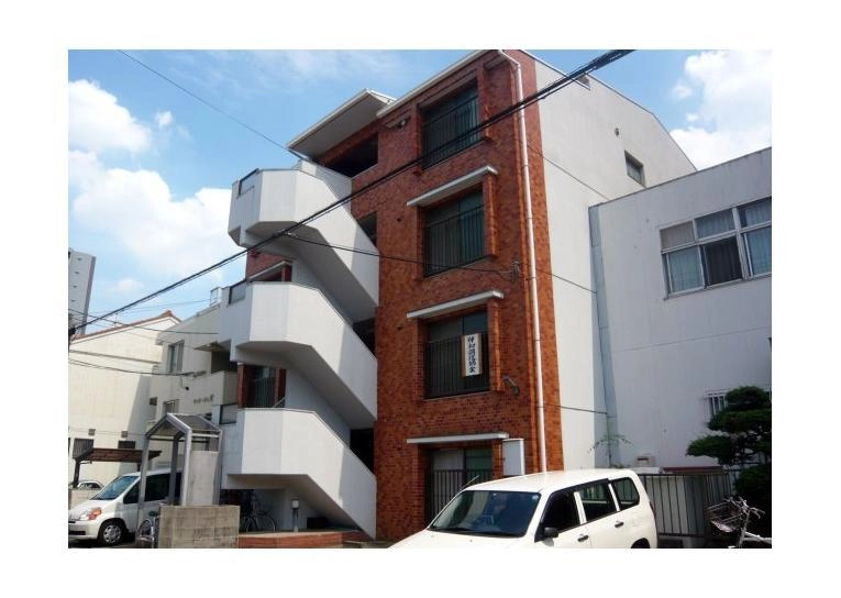 エクセル竹越の外観