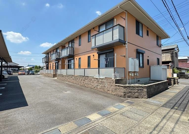 ビオスクウェアAの外観