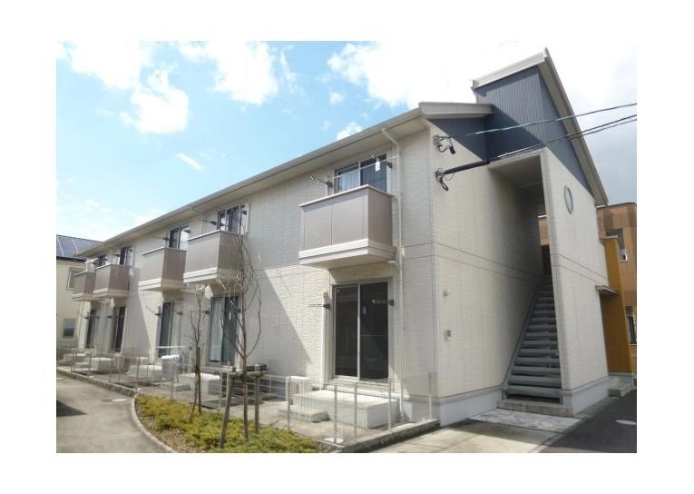 ピアチェーレK　B棟の外観