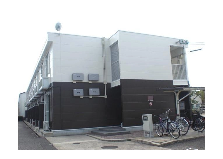 レオパレス十三の外観