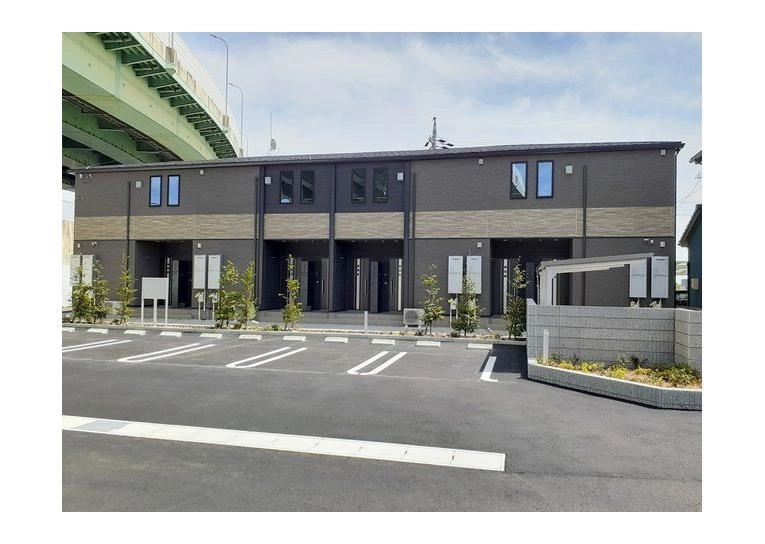 クレアティボ　カーサの外観