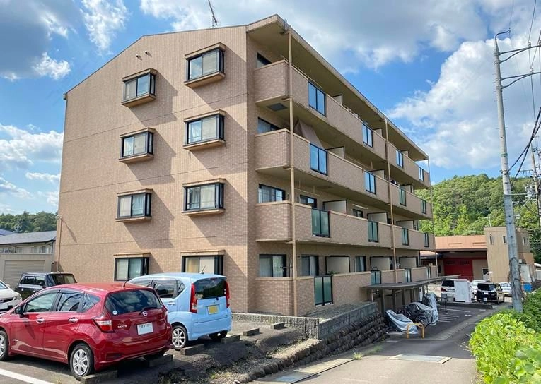 ＲＡＦＦＬＥＳの外観