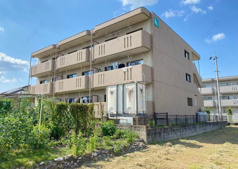 ア・ドリーム白金の外観