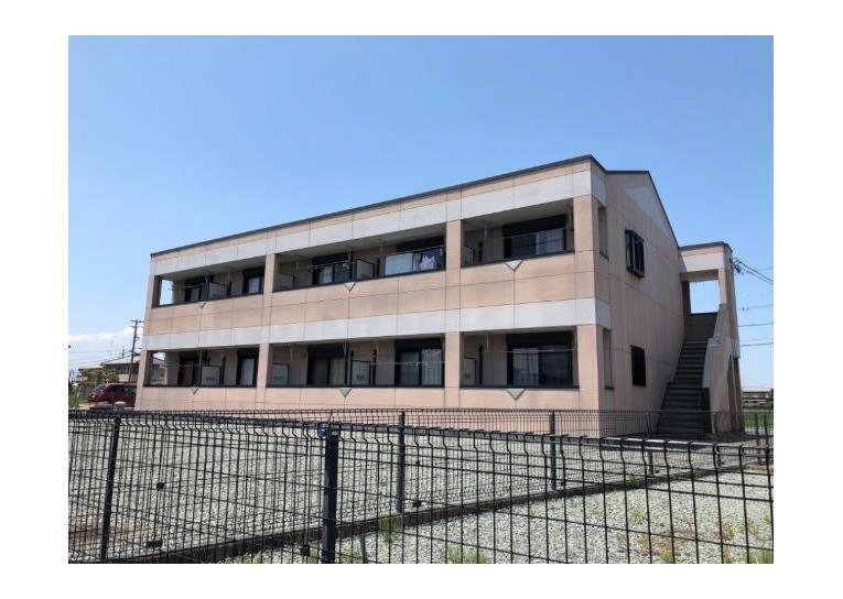 アドラーブルの外観