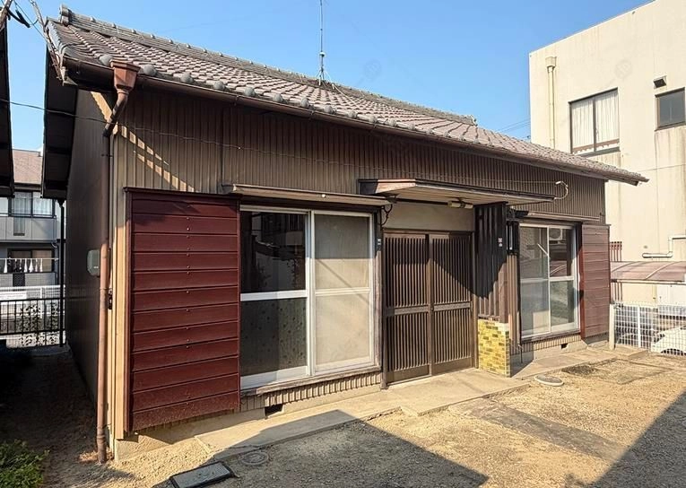 外観写真 ※写真は同型モデルの場合もございます