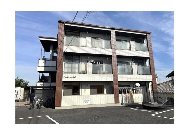 グランドゥール根崎の外観