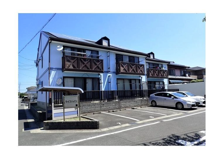 ライフハイツの外観