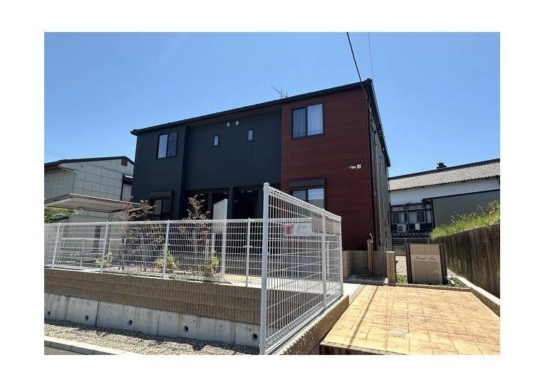 グランドラインの外観