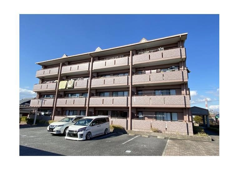 グランドパークの外観