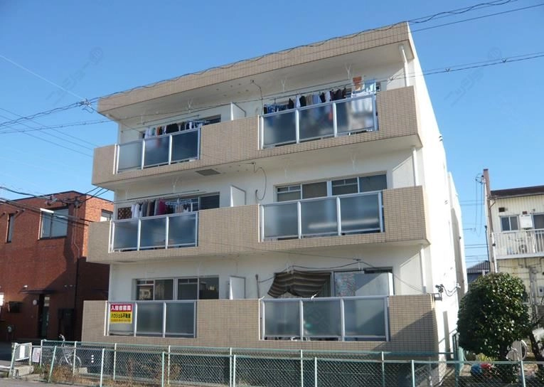 フェリッツ山西の外観