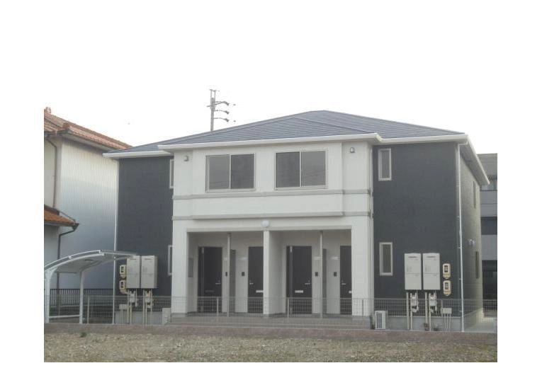 メ  ゾンエーグルの外観