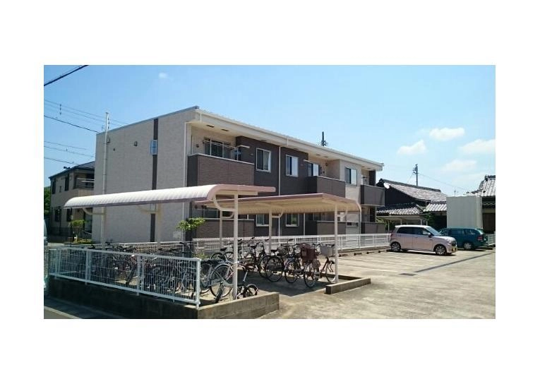 サンハピネスの外観