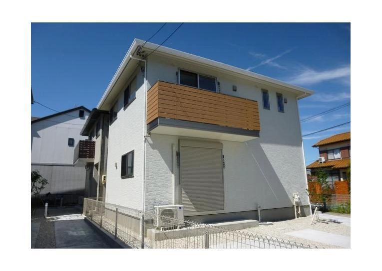 藤の里A　東棟の外観