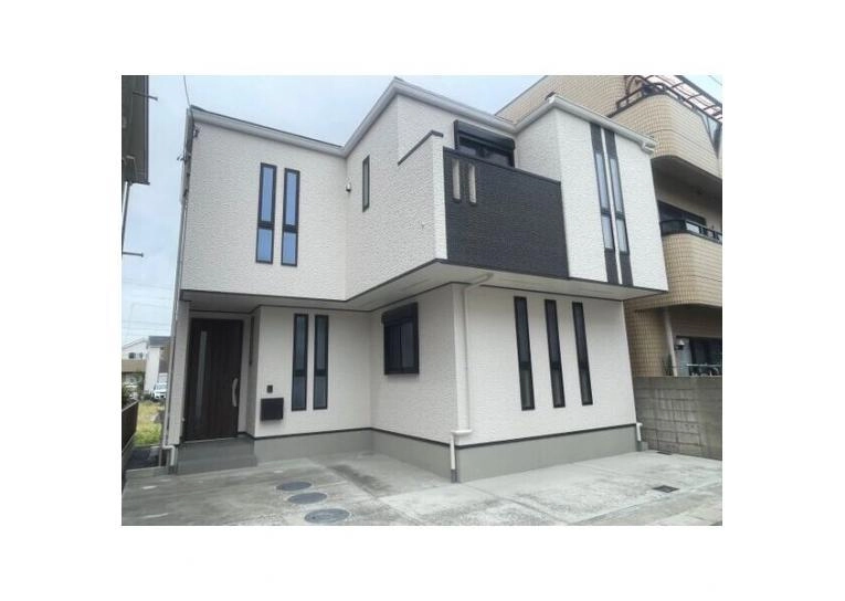 大治町貸家の外観