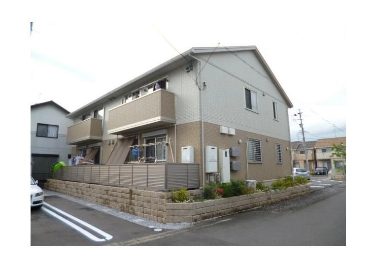 アヴァンスの外観