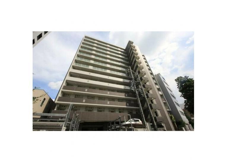 ルクレ新栄レジデンスの外観