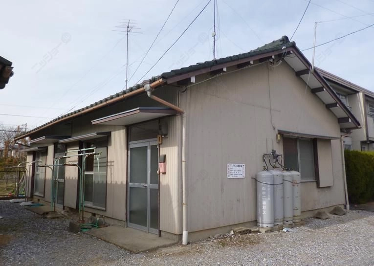 笠木町西田貸家 北棟の外観