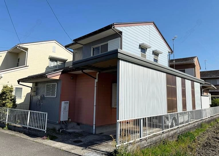 外観写真 ※写真は同型モデルの場合もございます