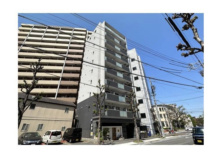 Z・R名駅の外観