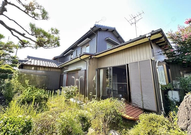 常盤町貸家の外観