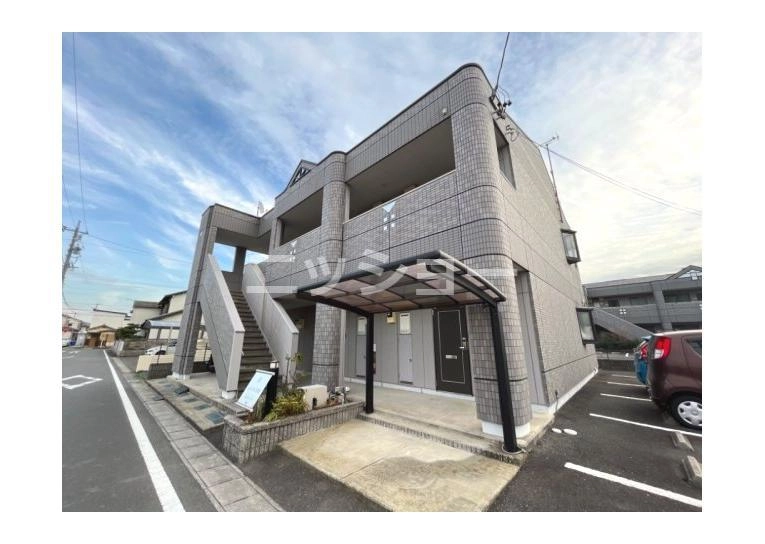 エマーブル弐番館の外観