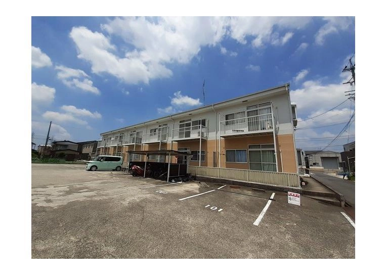 シャンポールの外観