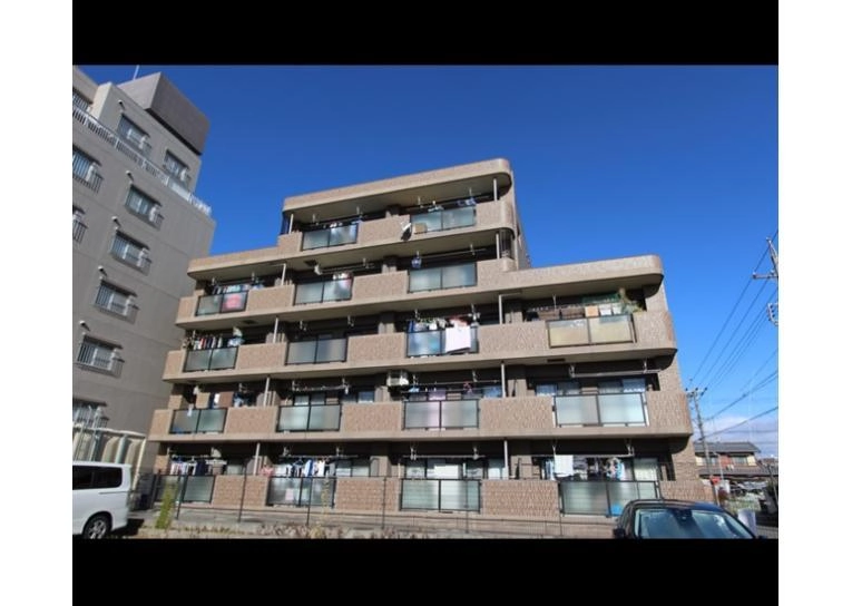 エバーグリーン21の外観