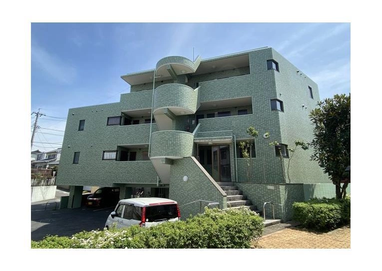 ラ・ステージ青山の外観