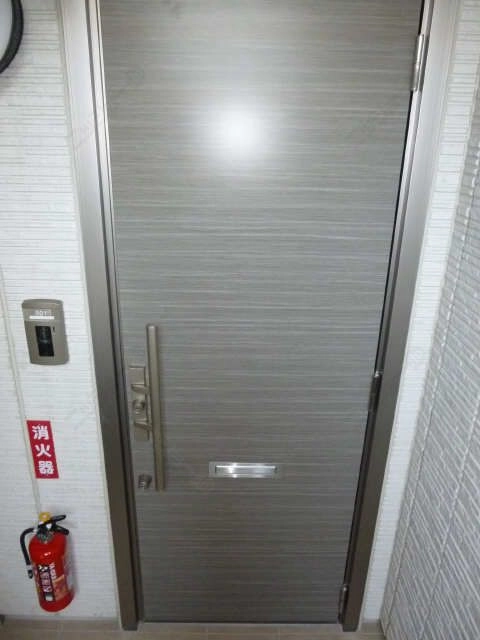玄関ドア