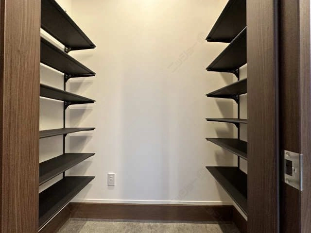 シューズクローク