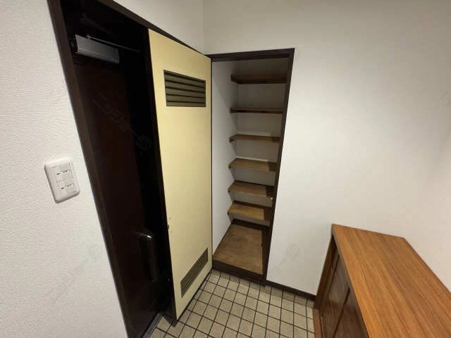 玄関収納