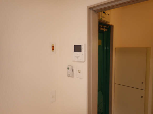 モニター付きインターホン