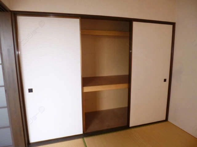 和室収納