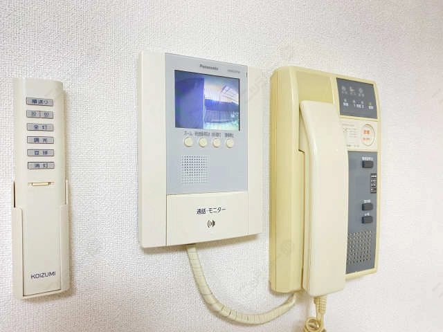 モニター付きインターホン