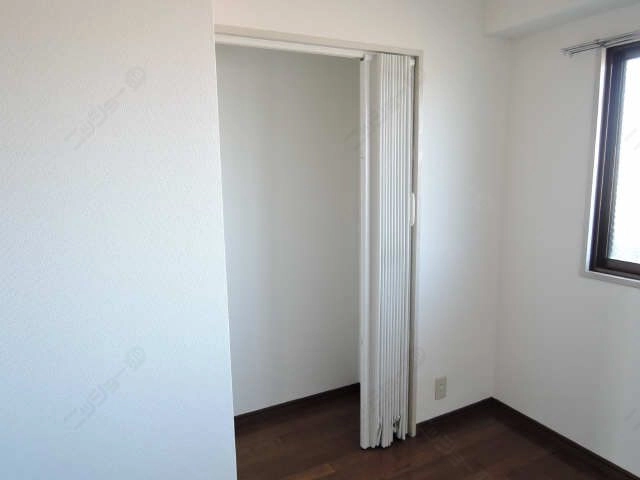 北洋間収納
