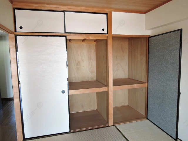 和室収納