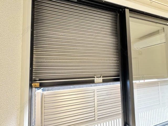 シャッター雨戸