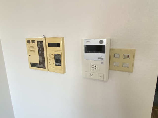 インターホン