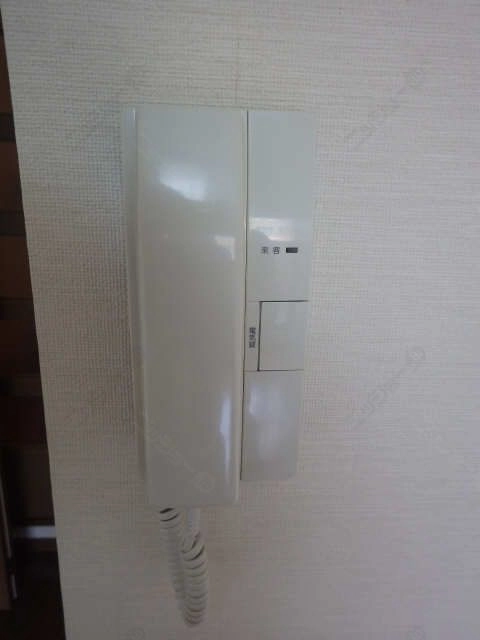 インターホン