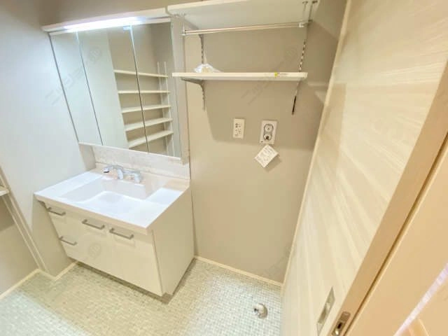 洗濯機置場
